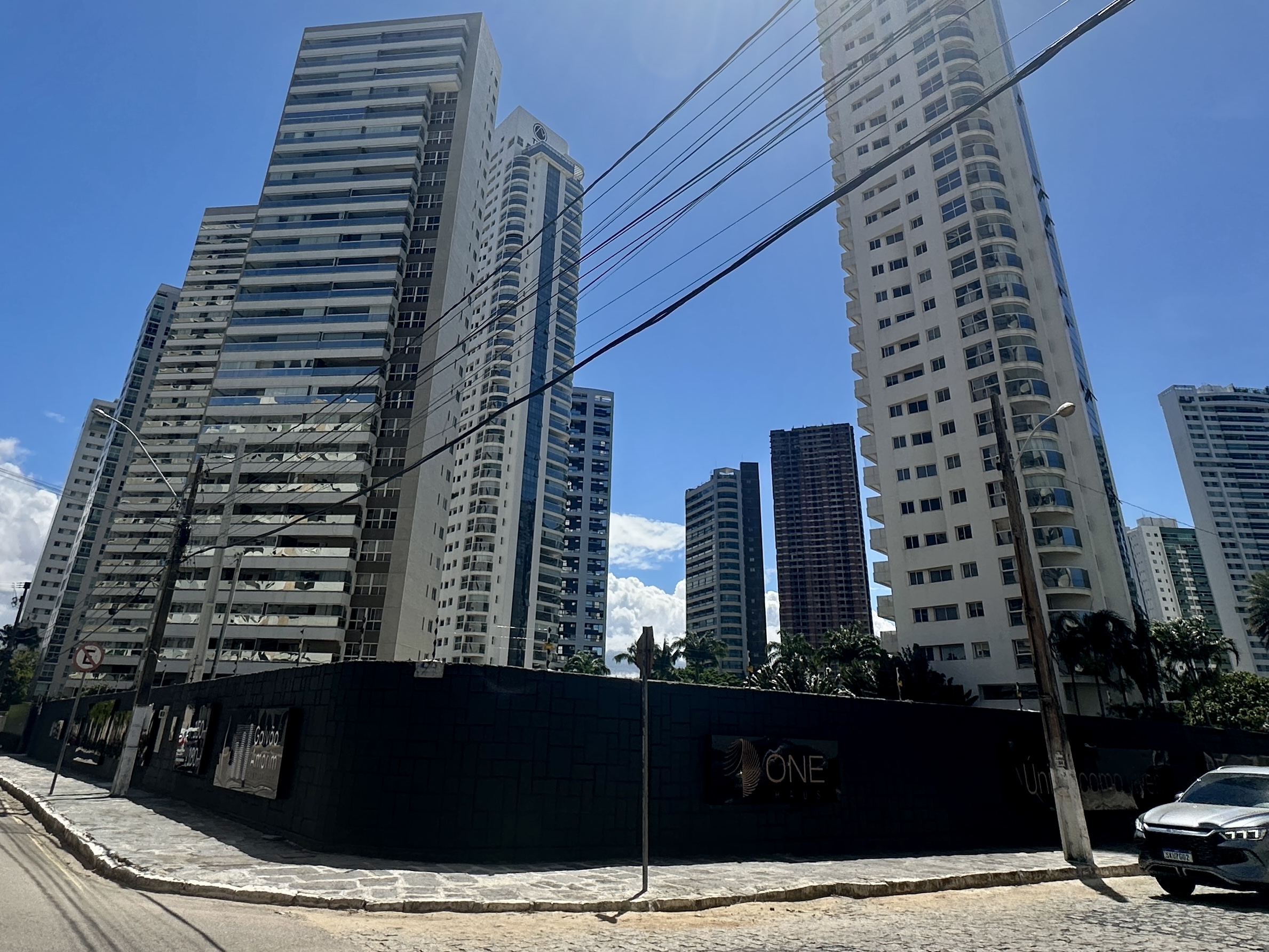 One Haus - Galvão Amorim no Altiplano